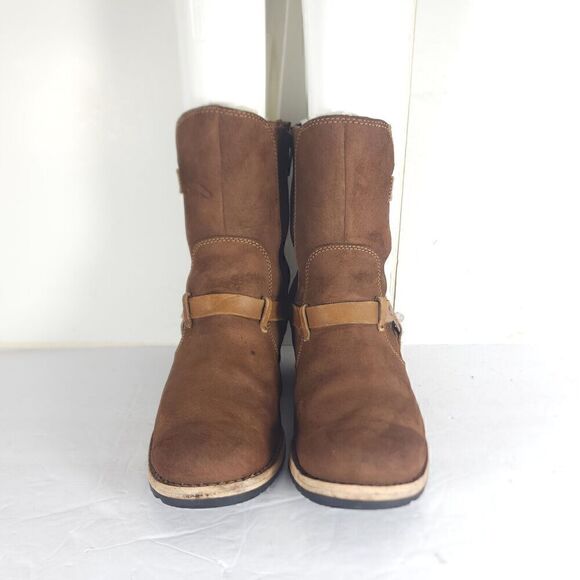 Ugg Women's Endell US 7 Brown Suede Sheepskin Lined Side Zip Moto Biker boots - Picture 3 of 16